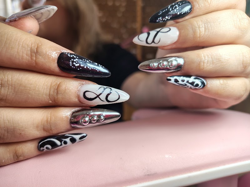 Beauty Nails slp